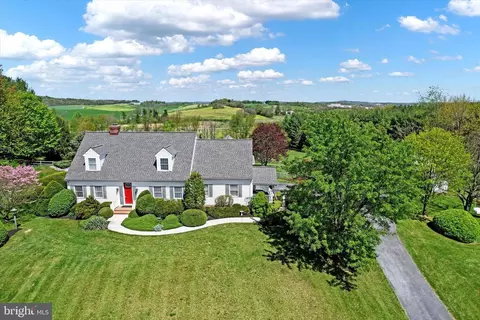 2490 Barrister Dr, New Windsor, MD 21776