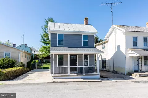 Exterior - 116 E Broadway St, Union Bridge, MD 21791 photo 3 of 18