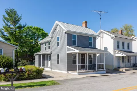 Exterior - 116 E Broadway St, Union Bridge, MD 21791 photo 2 of 18