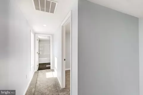 Entry Way - 116 E Broadway St, Union Bridge, MD 21791 photo 2 of 2