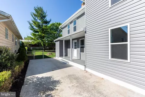 Exterior - 116 E Broadway St, Union Bridge, MD 21791 photo 8 of 18