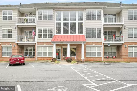 1595 Homeland Dr #2C, Sykesville, MD 21784