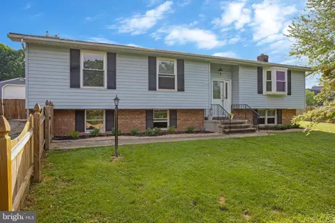 2111 Sterling Ct, Hampstead, MD 21074 photo 17