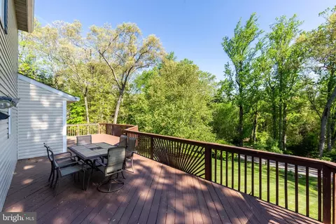Exterior - 4128 Double Tree Ln, Hampstead, MD 21074 photo 9 of 18