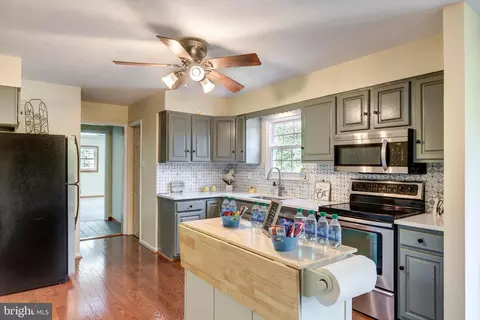 Kitchen - 4128 Double Tree Ln, Hampstead, MD 21074 photo 1 of 7