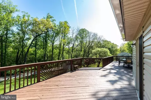 Exterior - 4128 Double Tree Ln, Hampstead, MD 21074 photo 10 of 18