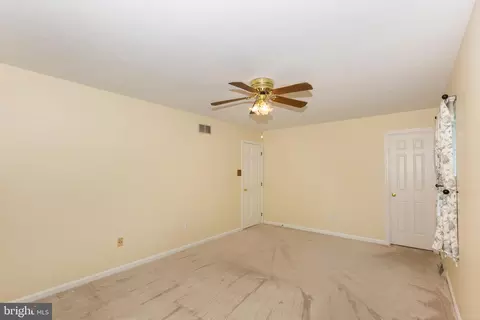 Bedroom - 4128 Double Tree Ln, Hampstead, MD 21074 photo 4 of 6