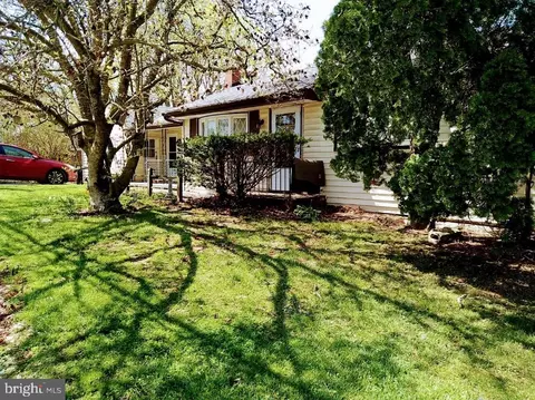 2922 Cedarhurst Rd, Finksburg, MD 21048
