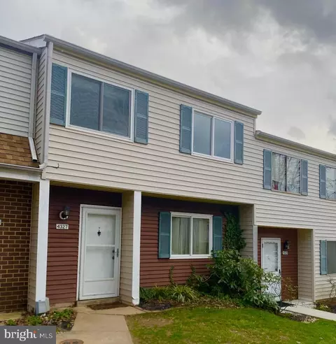 4327 White Oak Ct #4327, Hampstead, MD 21074