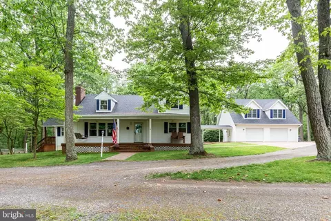622 Stone Rd, Westminster, MD 21158