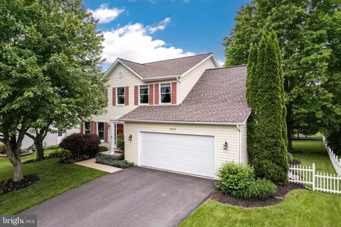 6702 Sweet Clover Ct, Sykesville, MD 21784
