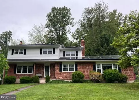 5303 Wendy Rd, Sykesville, MD 21784