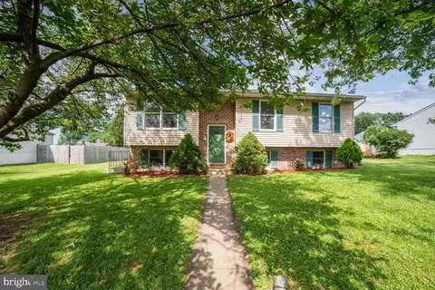 375 Center St S, Westminster, MD 21157