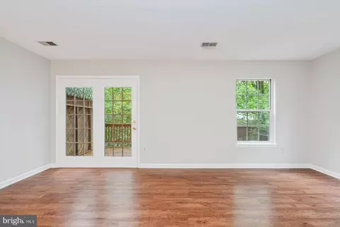 4281 Buckskin Trl, Hampstead, MD 21074 photo 8