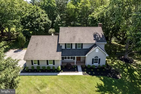 405 Cobbs Choice Ln, Westminster, MD 21158