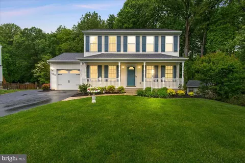 6300 Aristocrat Dr, Sykesville, MD 21784