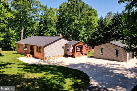 2059 Don Ave, Westminster, MD 21157