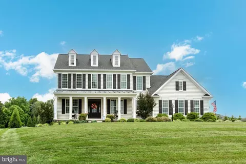 Exterior - 4070 Carrollton Rd, Upperco, MD 21155 photo 5 of 17