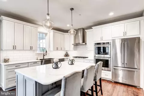 Kitchen - 4070 Carrollton Rd, Upperco, MD 21155 photo 3 of 12