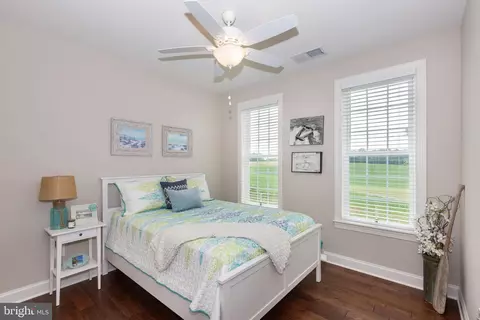Bedroom - 4070 Carrollton Rd, Upperco, MD 21155 photo 4 of 11