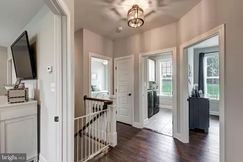 Entry Way - 4070 Carrollton Rd, Upperco, MD 21155 photo 14 of 18