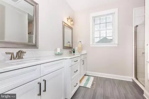 Bath - 4070 Carrollton Rd, Upperco, MD 21155 photo 2 of 5