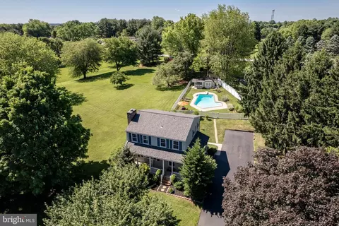 1485 Algonquin Ct, Finksburg, MD 21048