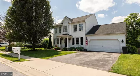 87 Crimson Ave, Taneytown, MD 21787