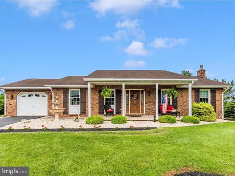 41 Kate Wagner Ct, Westminster, MD 21157