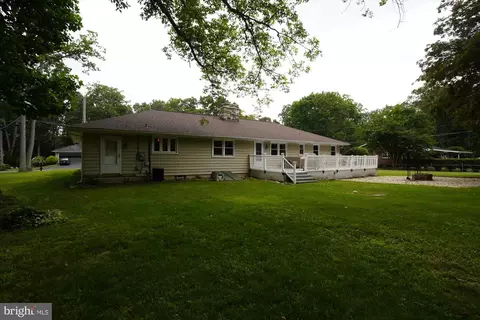 Exterior - 1617 Exeter Rd, Westminster, MD 21157 photo 7 of 14