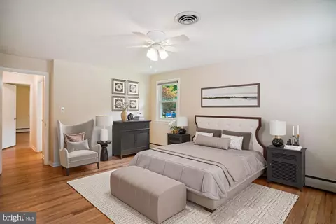 Bedroom - 1617 Exeter Rd, Westminster, MD 21157 photo 2 of 7