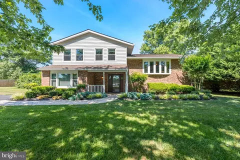 5204 Stone Mill Ct, Sykesville, MD 21784
