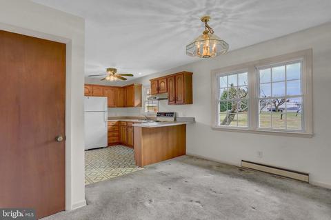 3701 Sue Dan Dr, Hampstead, MD 21074 photo 7