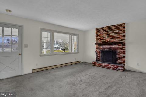 3701 Sue Dan Dr, Hampstead, MD 21074 photo 11