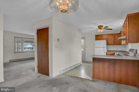 3701 Sue Dan Dr, Hampstead, MD 21074 photo 8
