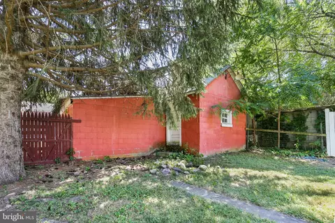 Exterior - 10 Farquhar St, Union Bridge, MD 21791 photo 7 of 10
