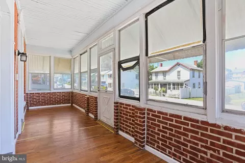 Exterior - 10 Farquhar St, Union Bridge, MD 21791 photo 4 of 10