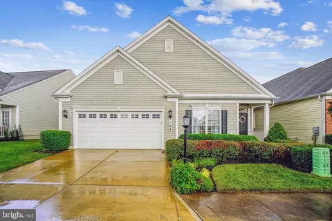 104 Butterfly Dr #56, Taneytown, MD 21787
