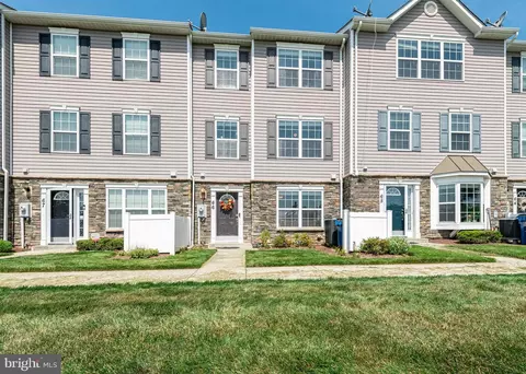6457 Cornwall Dr #66, Sykesville, MD 21784