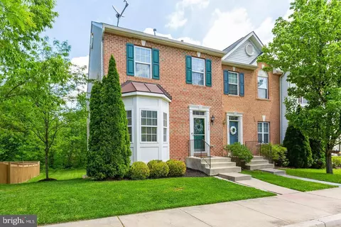 1713 Trestle St, Mount Airy, MD 21771