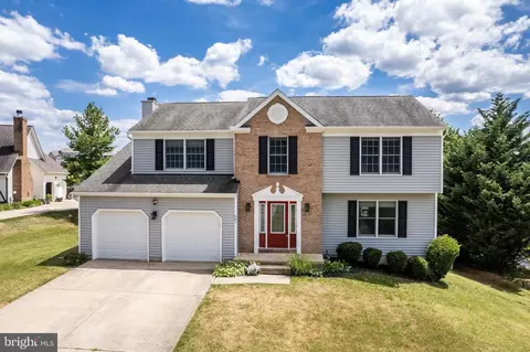 687 Golden Dr, Westminster, MD 21157