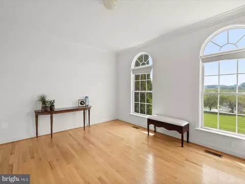Living - 2425 Burton Dr, New Windsor, MD 21776 photo 3 of 7