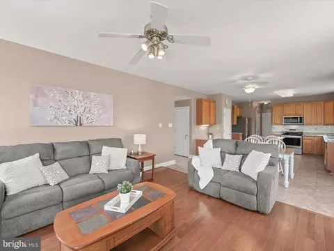 Living - 2425 Burton Dr, New Windsor, MD 21776 photo 5 of 7