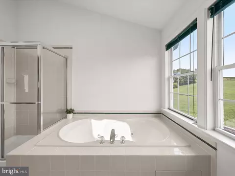 Bath - 2425 Burton Dr, New Windsor, MD 21776 photo 4 of 6