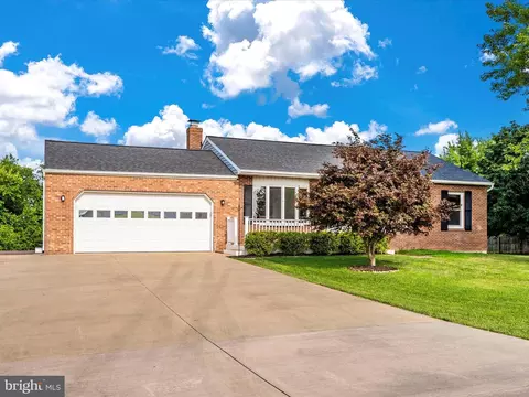 5415 Woodbine Rd, Woodbine, MD 21797