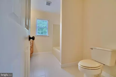 Entry Way - 715 Hook Rd, Westminster, MD 21157 photo 3 of 4
