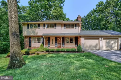 5912 Grace Lee Ave, Sykesville, MD 21784