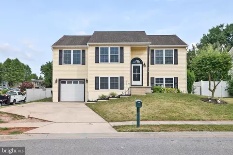419 Taney Dr, Taneytown, MD 21787