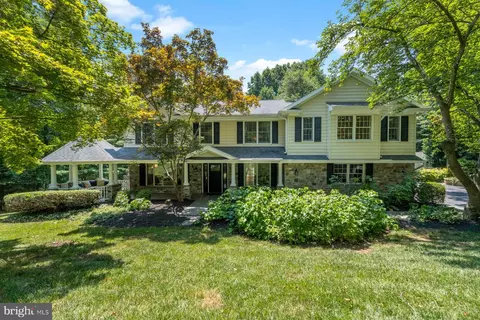 705 Lee Ave, Sykesville, MD 21784