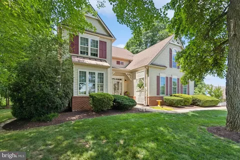 2416 Fairway Oaks Ct, Hampstead, MD 21074